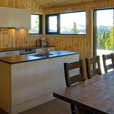 4 Star Holiday In F Vang Дом отдыха *